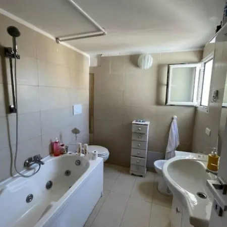Loft Moderno In Centro, A 5 Minuti Dal Mare ! Apartamento *