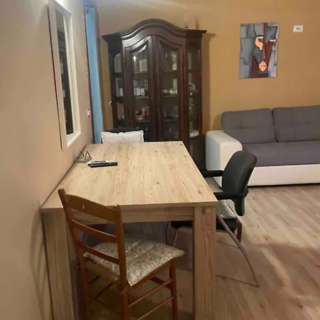 Loft Moderno In Centro, A 5 Minuti Dal Mare ! *